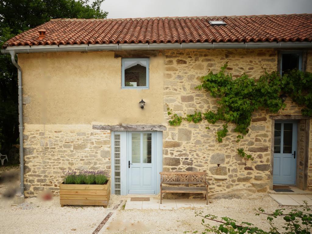Domaine De Romefort Saint-Léonard-de-Noblat 객실 사진